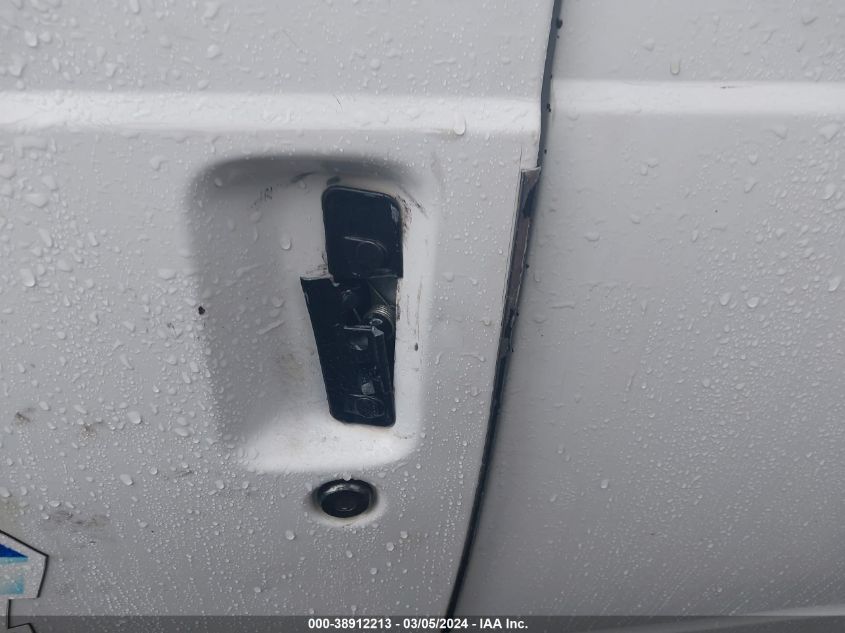 1997 Chevrolet Astro VIN: 1GCDM19W9VB215150 Lot: 39873165