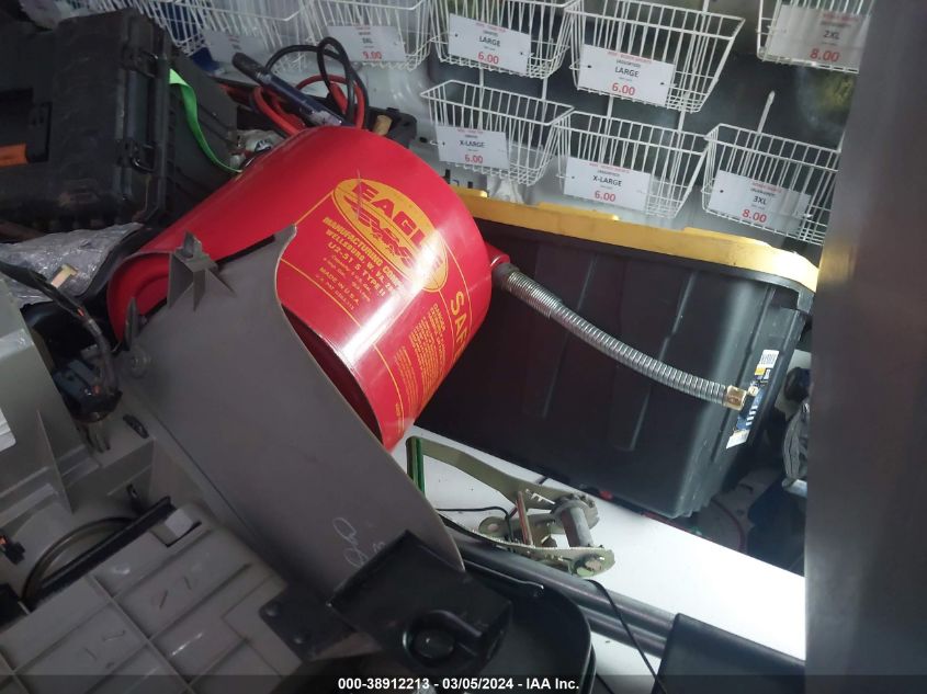 1997 Chevrolet Astro VIN: 1GCDM19W9VB215150 Lot: 39873165