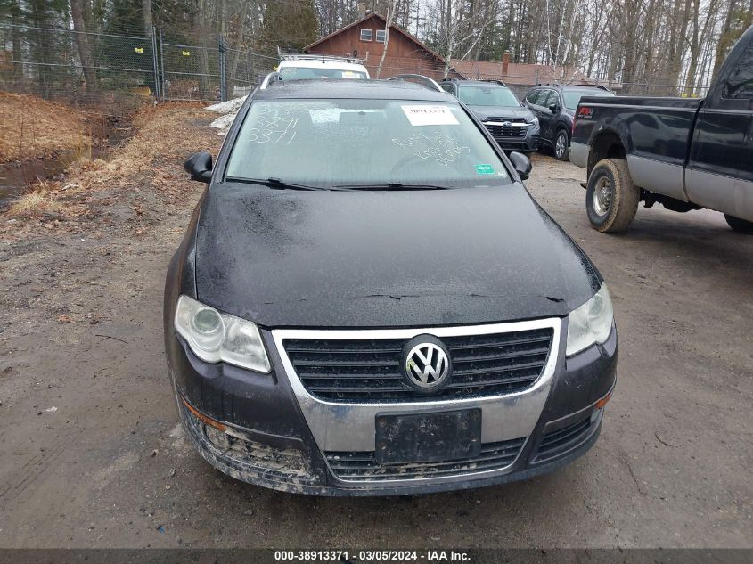 2010 Volkswagen Passat Komfort VIN: WVWXM7AN3AE068142 Lot: 40343664