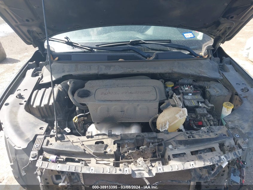 VIN 3C4NJCBB0KT651959 2019 JEEP COMPASS LATITUDE FWD