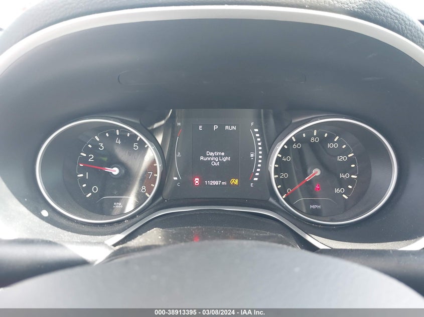 VIN 3C4NJCBB0KT651959 2019 JEEP COMPASS LATITUDE FWD