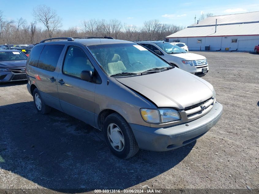 1998 Toyota Sienna Le VIN: 4T3ZF13C3WU085051 Lot: 38913816