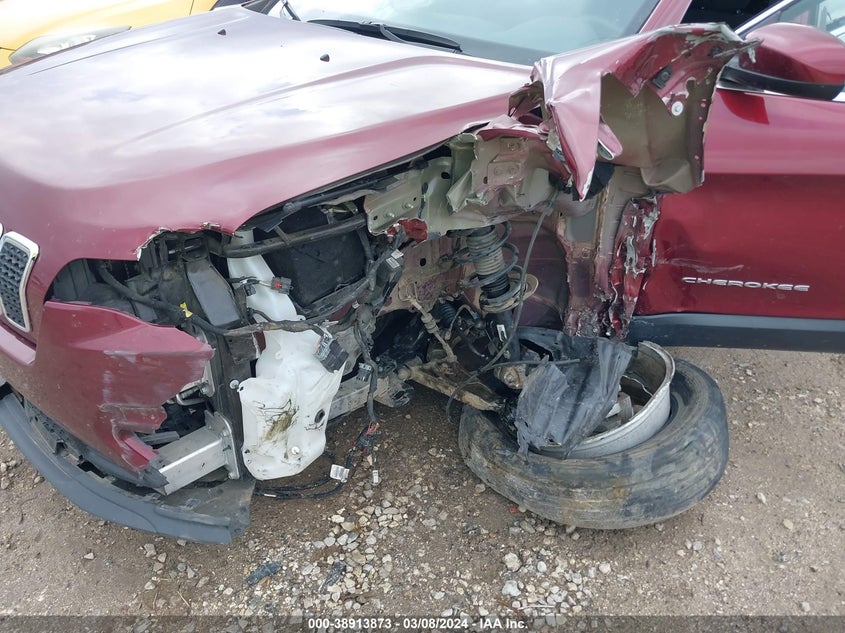 VIN 1C4PJMCB4KD432912 2019 JEEP CHEROKEE LATITUDE