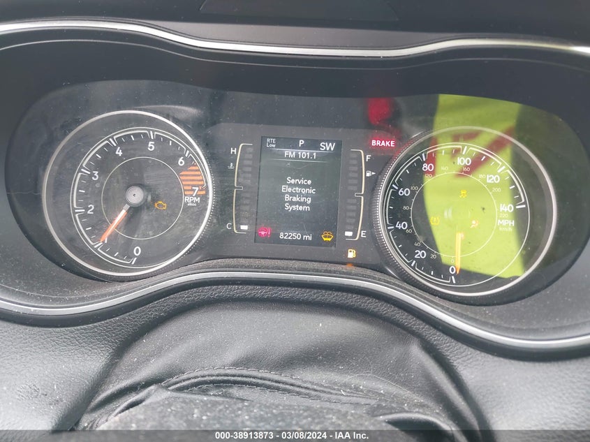 VIN 1C4PJMCB4KD432912 2019 JEEP CHEROKEE LATITUDE