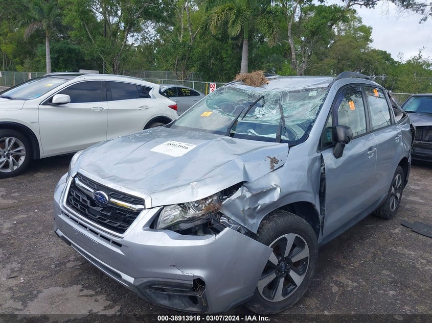 VIN JF2SJABC9HH485563 2017 SUBARU FORESTER 2.5I