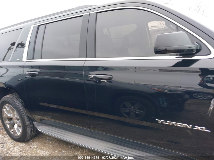 2015 GMC YUKON XL 1500 SLT - 1GKS2HKC8FR125801