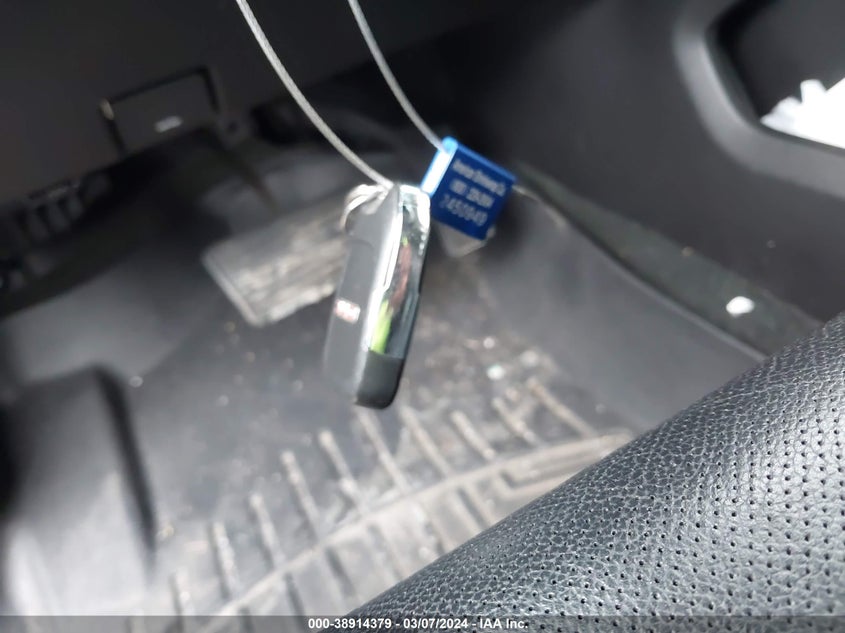 2015 GMC YUKON XL 1500 SLT - 1GKS2HKC8FR125801