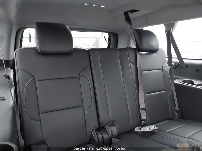 2015 GMC YUKON XL 1500 SLT - 1GKS2HKC8FR125801