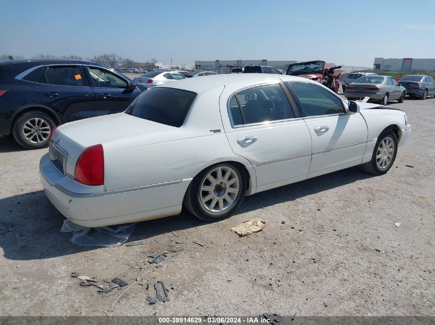 2009 Lincoln Town Car Signature Limited VIN: 2LNHM82V99X629491 Lot: 38914629