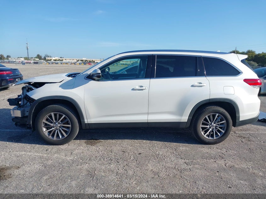 VIN 5TDKZRFH7KS357286 2019 TOYOTA HIGHLANDER SE/XLE