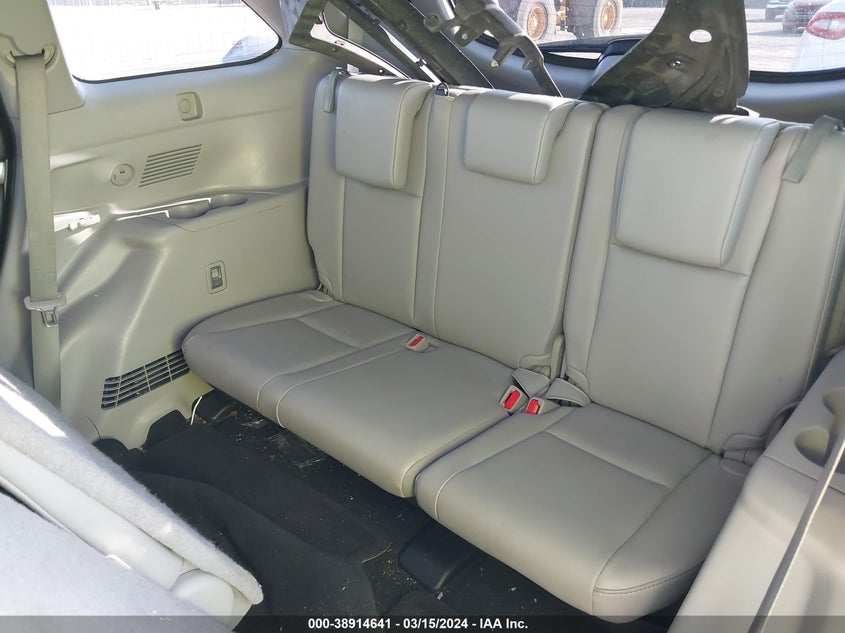 VIN 5TDKZRFH7KS357286 2019 TOYOTA HIGHLANDER SE/XLE