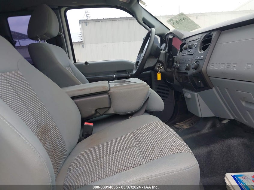 2013 FORD F-250 XL - 1FT7X2B66DEA93414