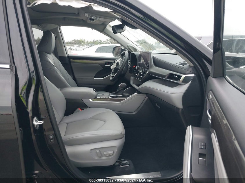 2023 TOYOTA HIGHLANDER VIN: 5TDXBRCH3PS564876