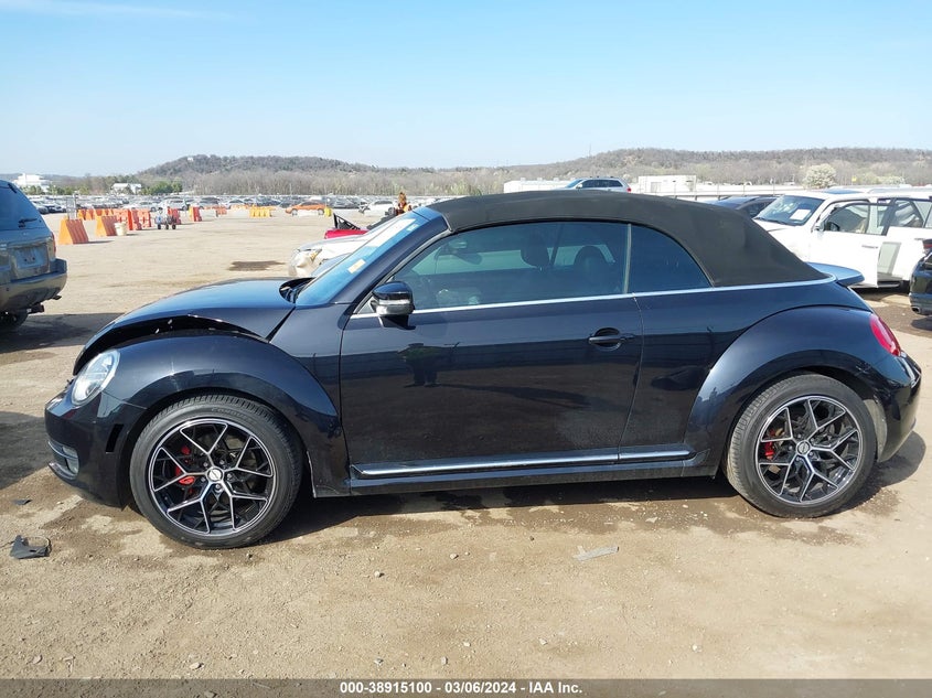 2013 VOLKSWAGEN BEETLE 2.0T - 3VW767AT4DM811332