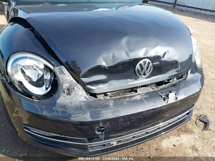 2013 VOLKSWAGEN BEETLE 2.0T - 3VW767AT4DM811332