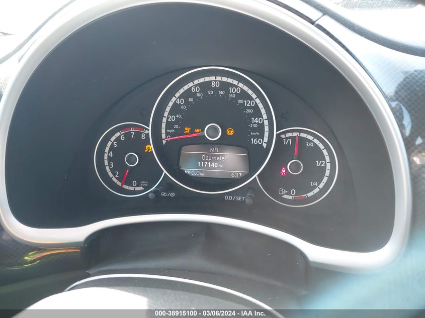 2013 VOLKSWAGEN BEETLE 2.0T - 3VW767AT4DM811332