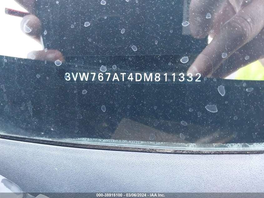 2013 VOLKSWAGEN BEETLE 2.0T - 3VW767AT4DM811332