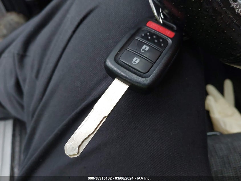 2016 HONDA FIT LX - JHMGK5H58GS007748