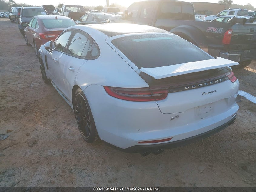 2018 PORSCHE PANAMERA 4 - WP0AA2A75JL107392