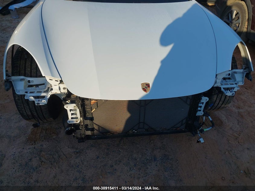 2018 PORSCHE PANAMERA 4 - WP0AA2A75JL107392