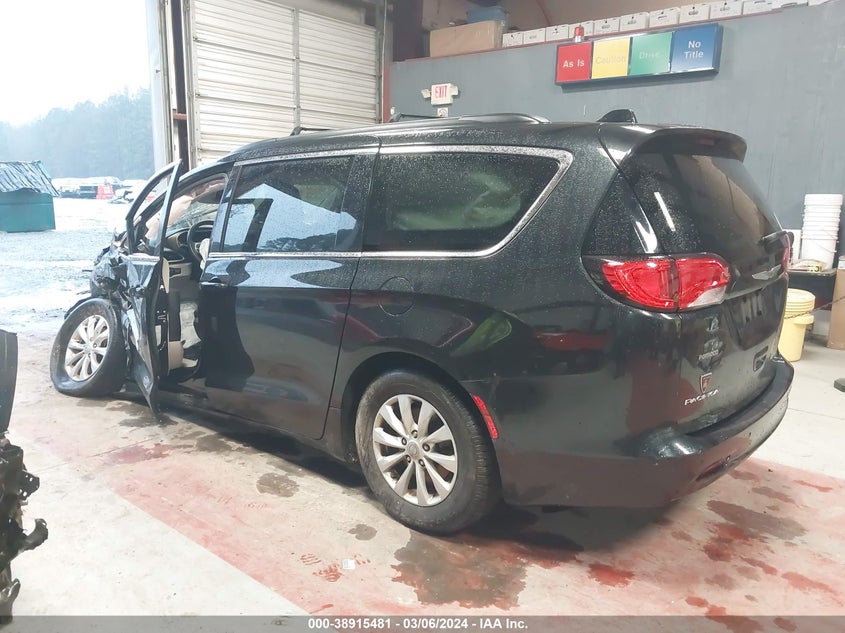 VIN 2C4RC1DG7HR512237 2017 CHRYSLER PACIFICA TOURING