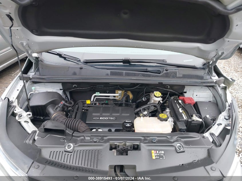 VIN KL7CJNSB0JB712257 2018 CHEVROLET TRAX LS