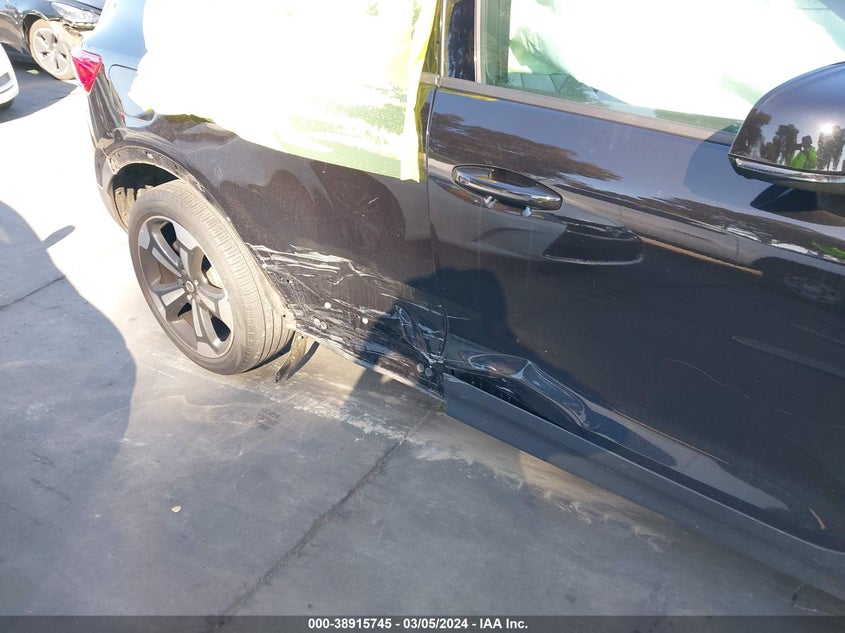 2020 VOLVO XC40 T5 MOMENTUM YV4162UK3L2187010