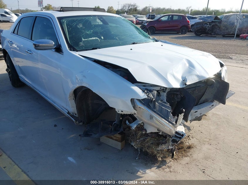 2019 CHRYSLER 300 LIMITED - 2C3CCAEG6KH594807