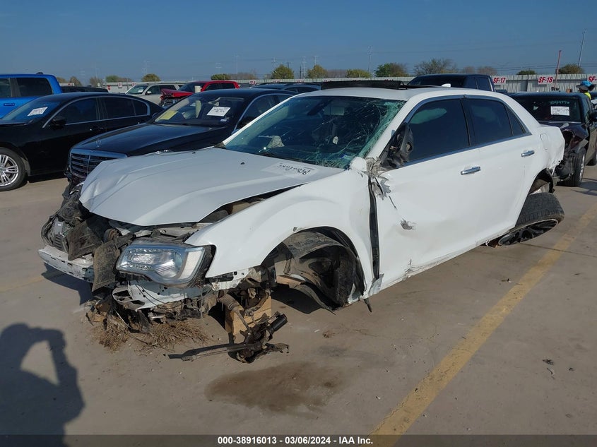 2019 CHRYSLER 300 LIMITED - 2C3CCAEG6KH594807