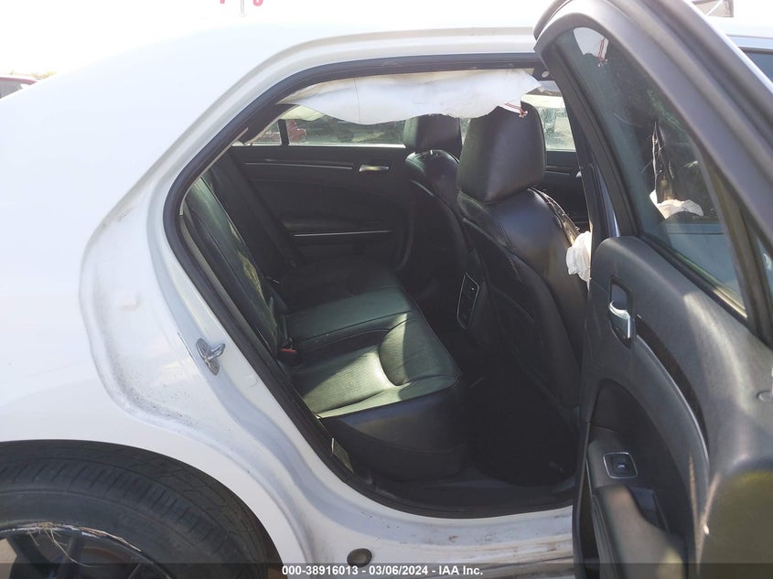 2019 CHRYSLER 300 LIMITED - 2C3CCAEG6KH594807