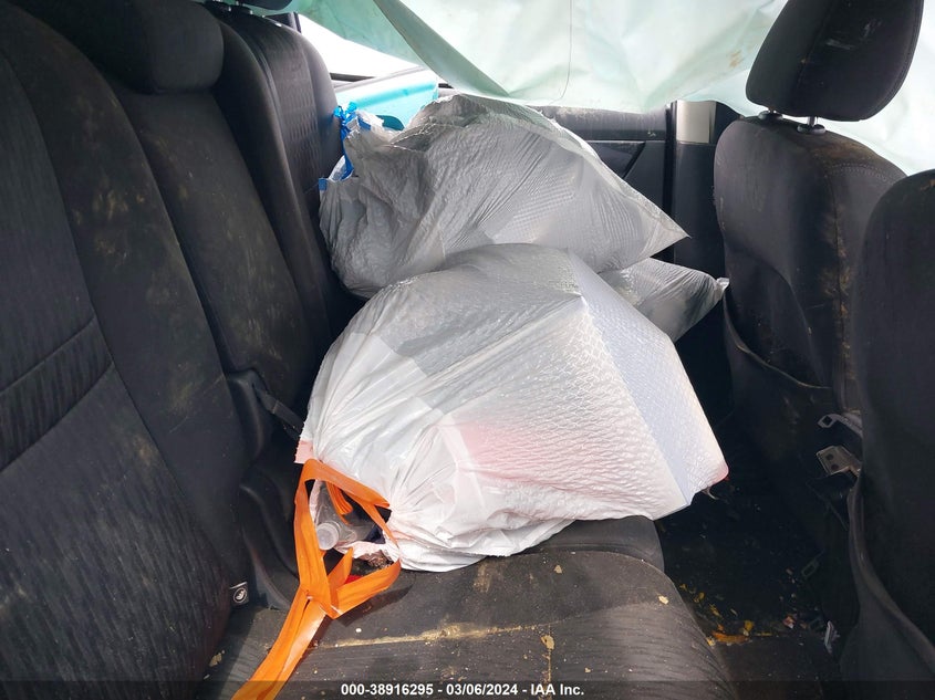 2018 NISSAN ROGUE S/SV - KNMAT2MT3JP525994