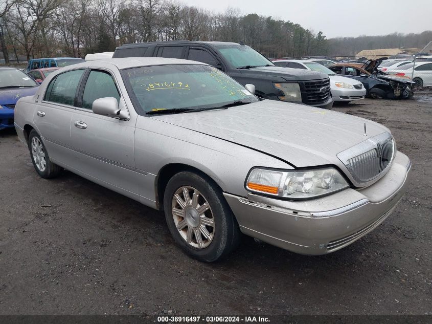 2010 Lincoln Town Car Signature Limited VIN: 2LNBL8CV4AX613212 Lot: 38916497