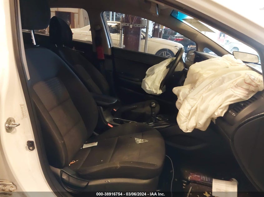 2015 KIA FORTE LX - KNAFX4A66F5394578