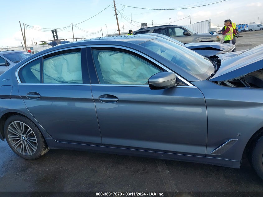 VIN: WBAJA9C53KB388830 2019 BMW 530E IPERFORMANCE