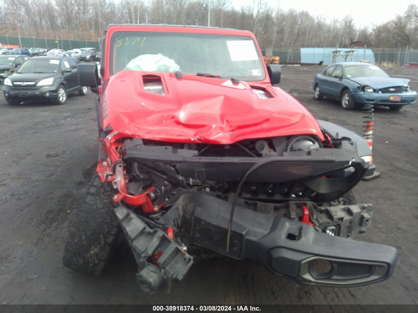 2019 JEEP WRANGLER UNLIMITED SAHARA 4X4 - 1C4HJXEN6KW592520