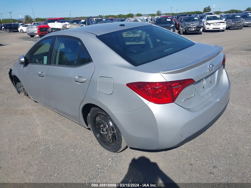2017 TOYOTA COROLLA SE - 5YFBURHEXHP644222