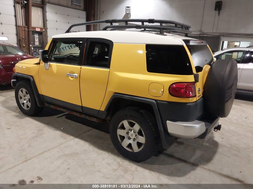 2007 Toyota Fj Cruiser VIN: JTEBU11F670070940 Lot: 38919181