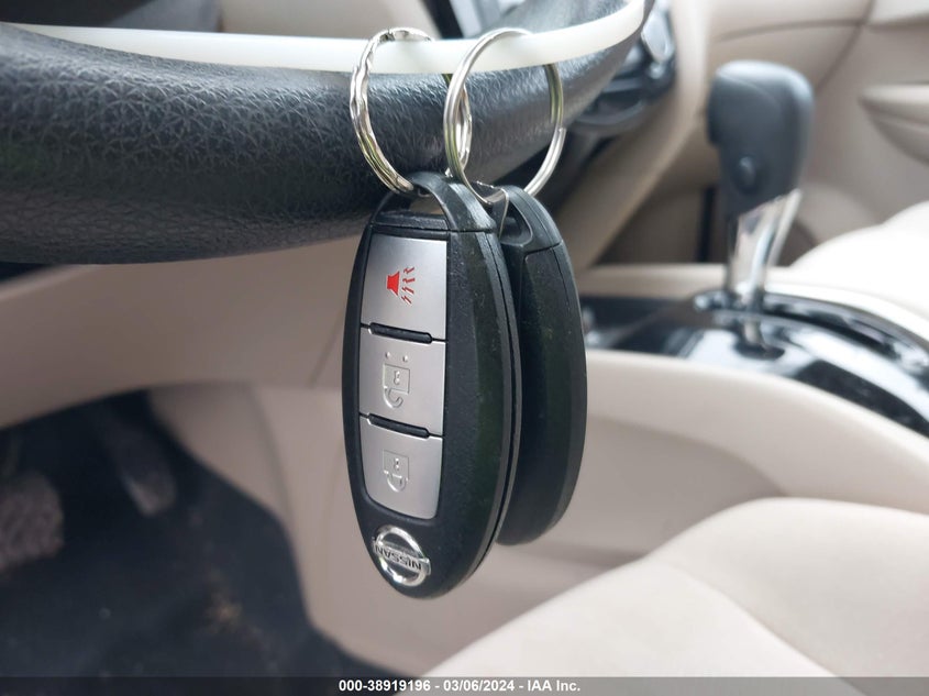 2016 NISSAN ROGUE SV - KNMAT2MT8GP633035