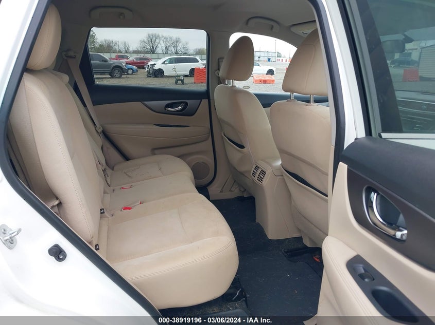 2016 NISSAN ROGUE SV - KNMAT2MT8GP633035