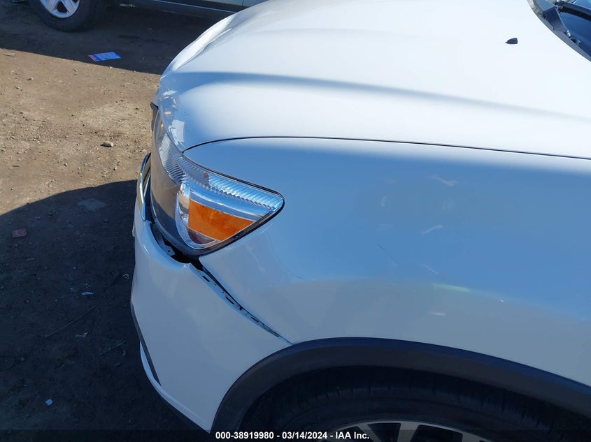 VIN JA4AR4AW3JZ014048 2018 MITSUBISHI OUTLANDER SPORT 2.4 SEL