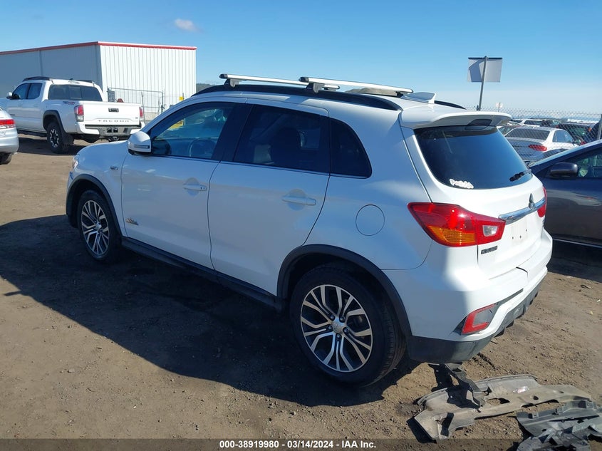 VIN JA4AR4AW3JZ014048 2018 MITSUBISHI OUTLANDER SPORT 2.4 SEL