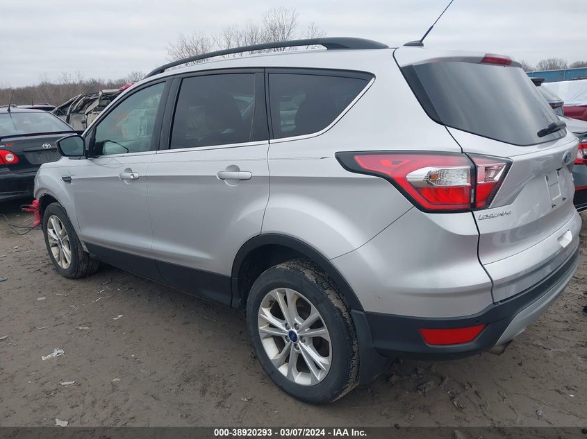 VIN 1FMCU9GD3HUA90372 2017 FORD ESCAPE SE