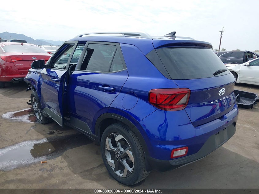 2022 Hyundai Venue Limited VIN: KMHRC8A38NU161391 Lot: 38920396