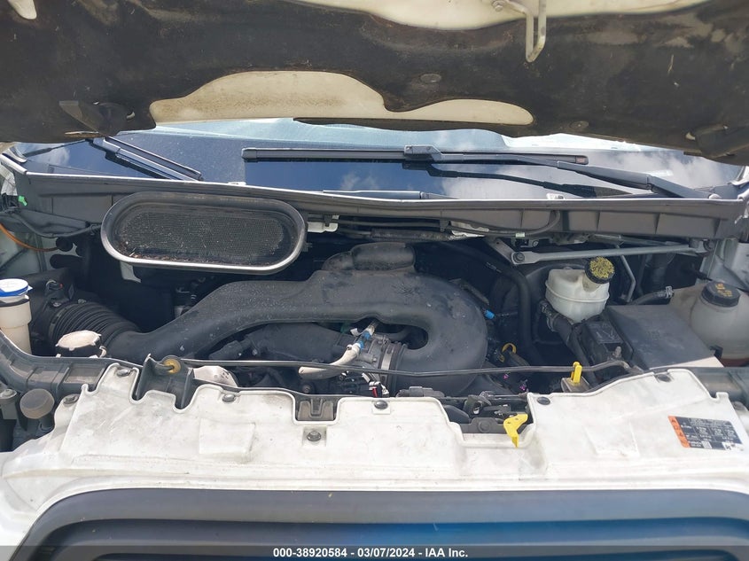 2015 Ford Transit-250 VIN: 1FTNR1CM2FKB18144 Lot: 38920584