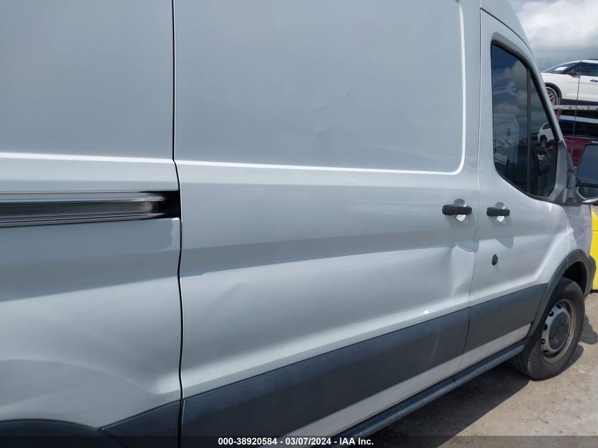 2015 Ford Transit-250 VIN: 1FTNR1CM2FKB18144 Lot: 38920584