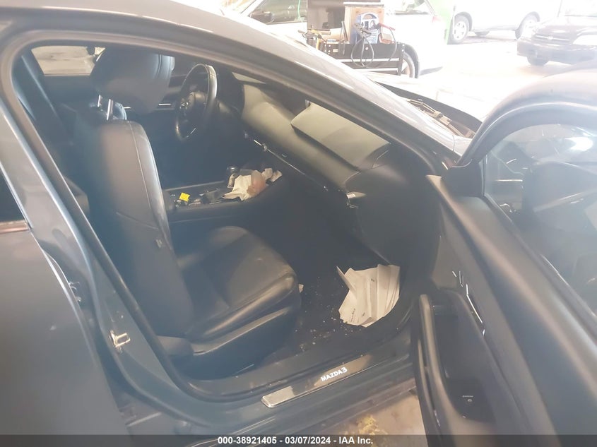 VIN JM1BPBNM3K1140424 2019 MAZDA MAZDA3 PREMIUM PACKAGE