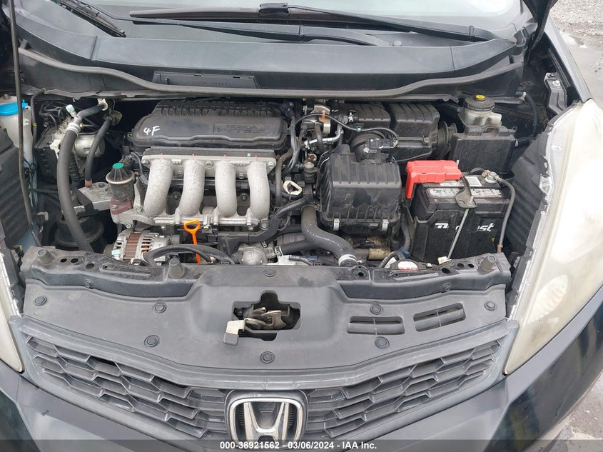 2013 HONDA FIT SPORT - JHMGE8H53DC080170