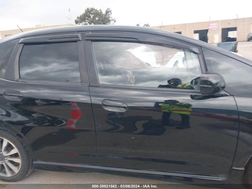 2013 HONDA FIT SPORT - JHMGE8H53DC080170