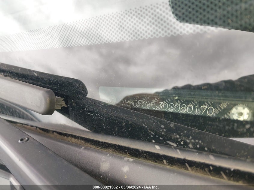 2013 HONDA FIT SPORT - JHMGE8H53DC080170