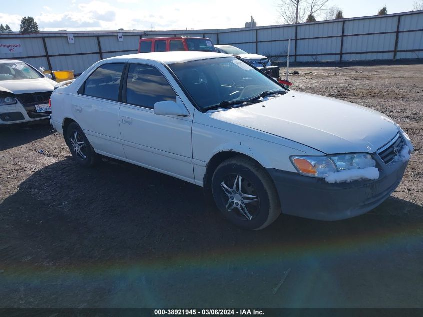 2000 Toyota Camry Le VIN: JT2BG22K3Y0419110 Lot: 38921945